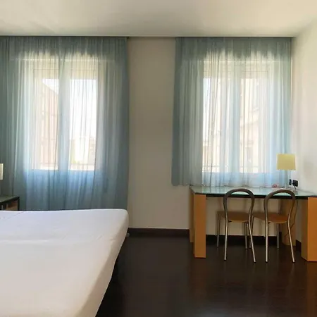 Luxury Station Daire